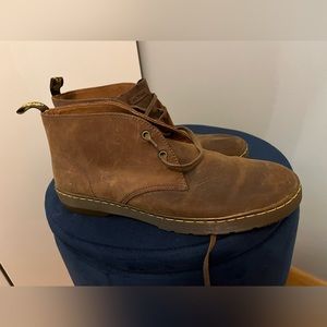 Tan Dr. Martens - Cabrillo